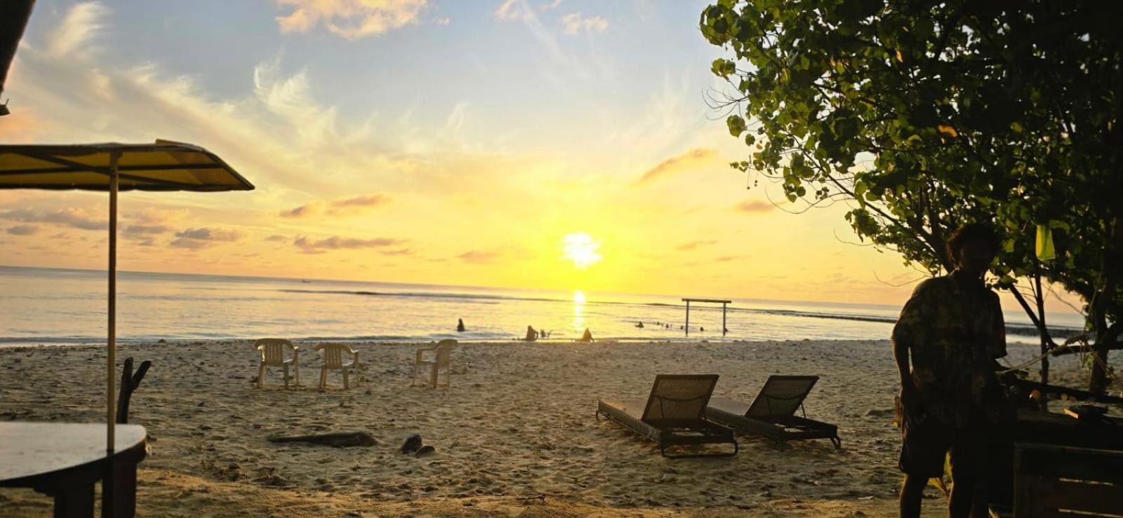 Liberty Guesthouse Maldives Mahibadhoo Екстериор снимка