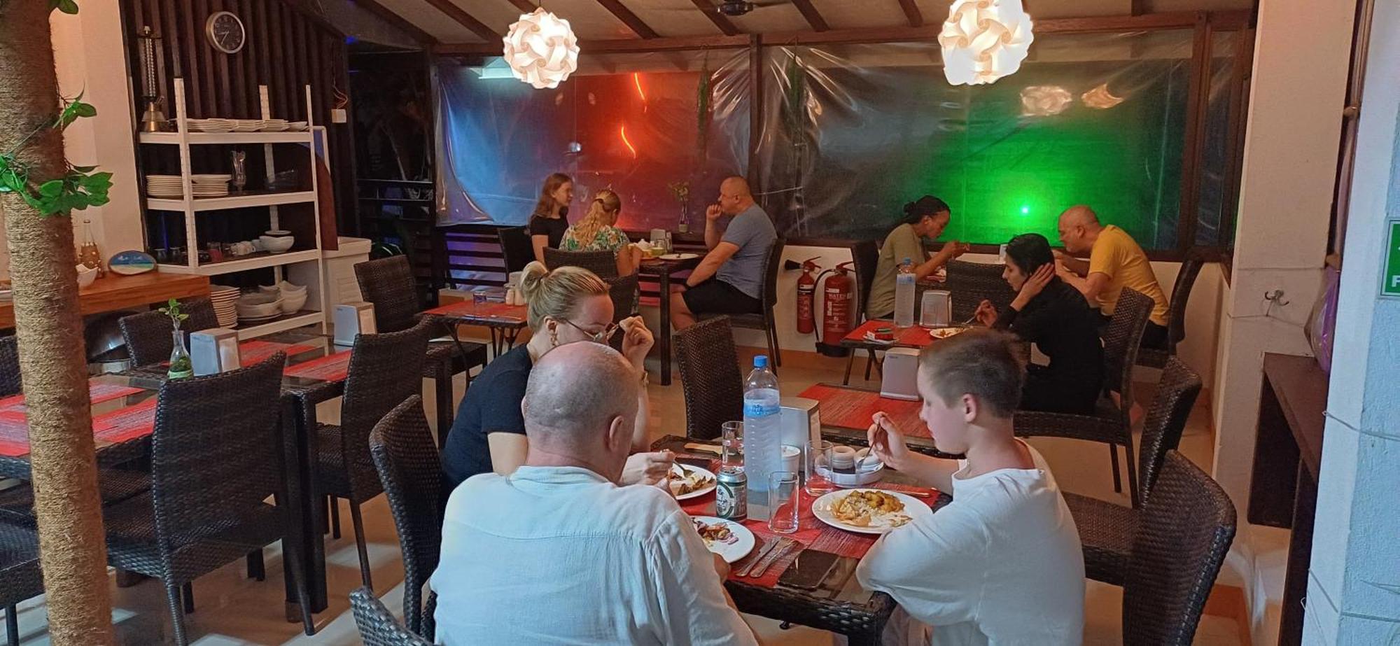 Liberty Guesthouse Maldives Mahibadhoo Екстериор снимка